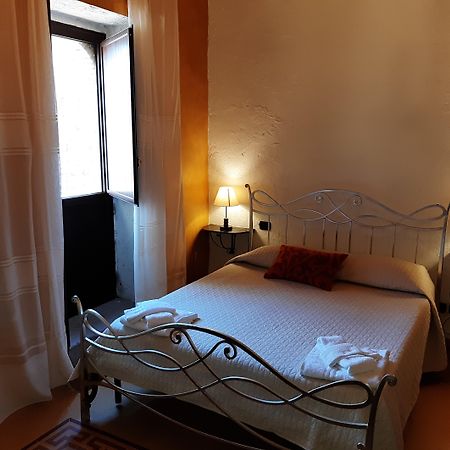 Residenza L'Antico Borgo Hotel Filadelfia Екстер'єр фото