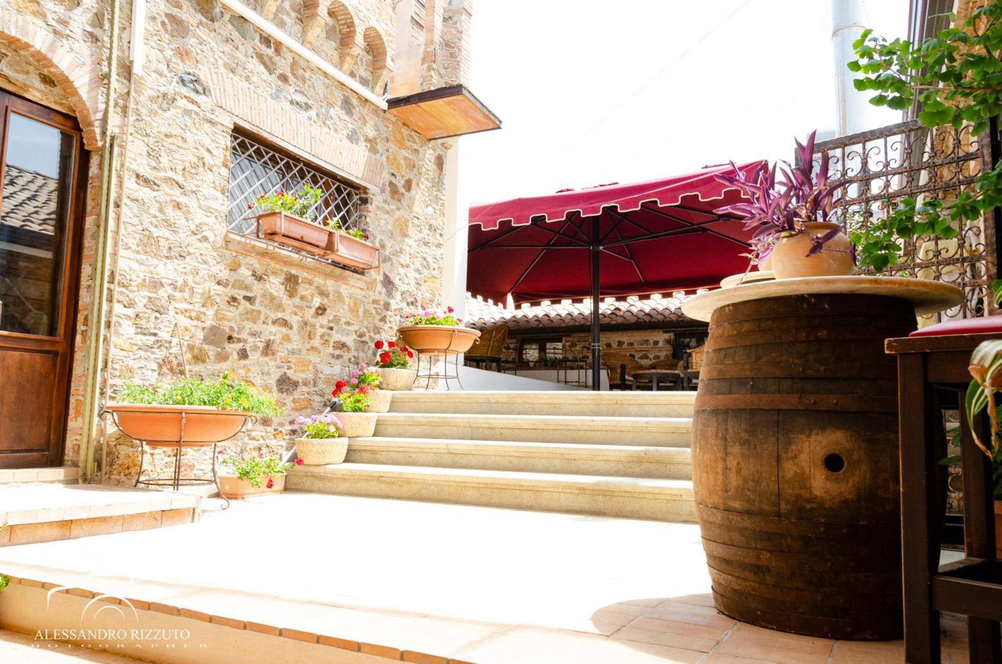 Residenza L'Antico Borgo Hotel Filadelfia Екстер'єр фото