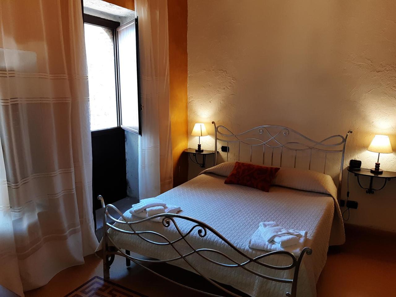 Residenza L'Antico Borgo Hotel Filadelfia Екстер'єр фото