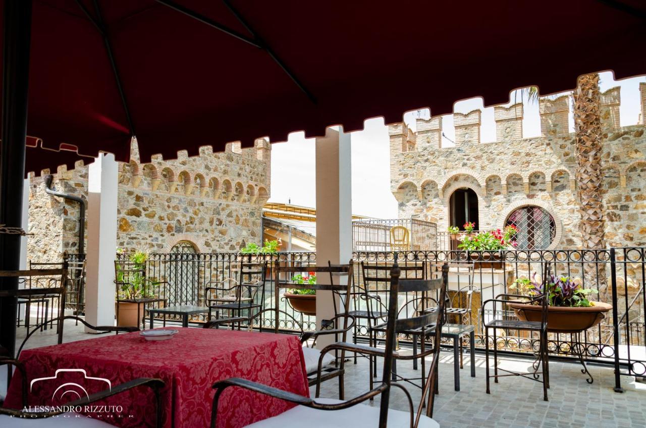 Residenza L'Antico Borgo Hotel Filadelfia Екстер'єр фото