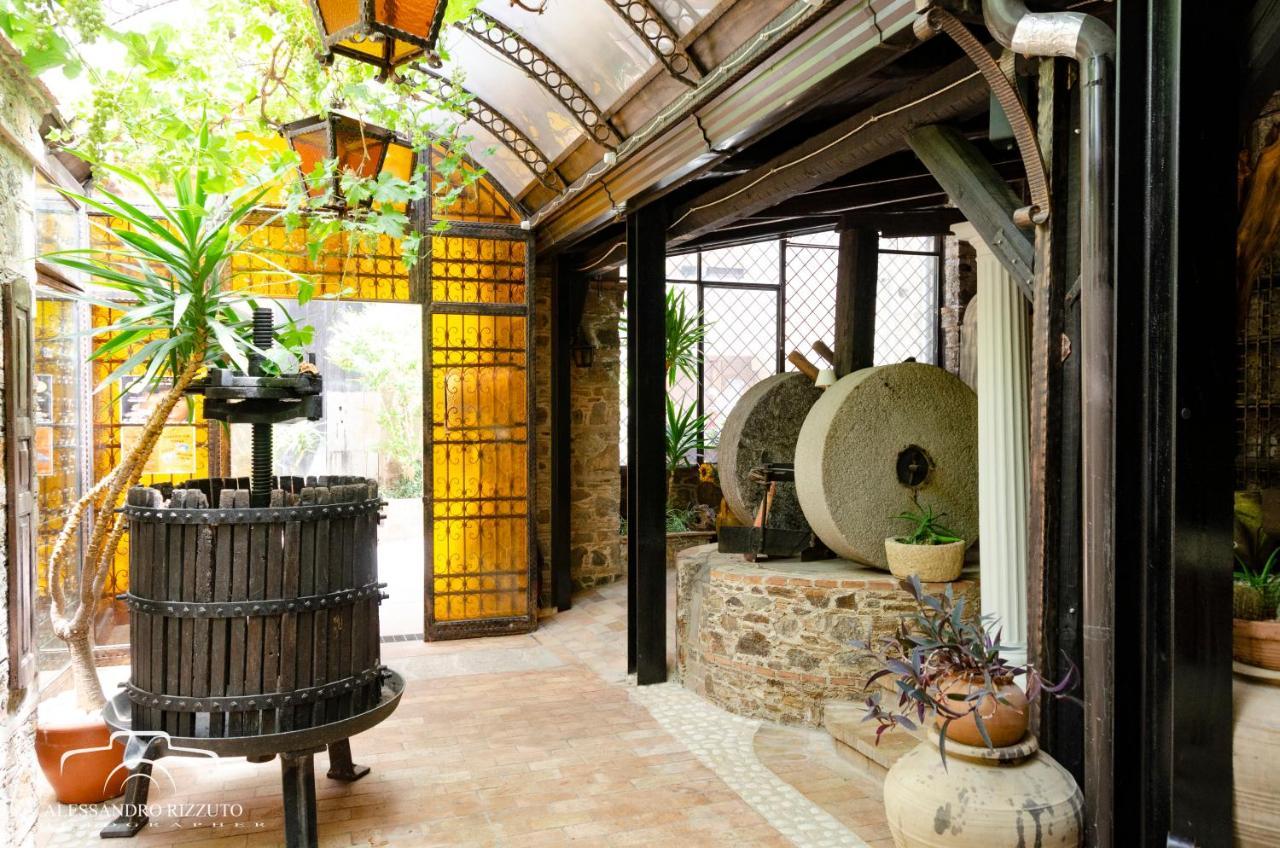 Residenza L'Antico Borgo Hotel Filadelfia Екстер'єр фото